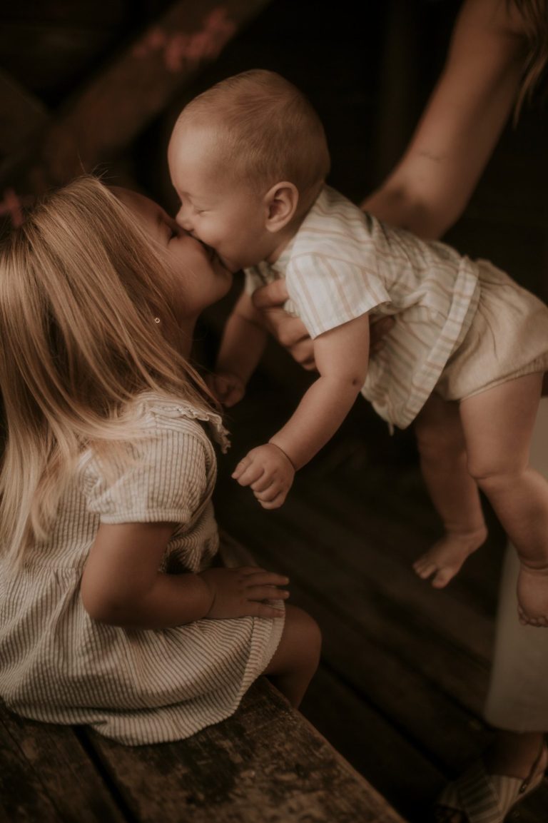 Padres e hijos en sesión familiar